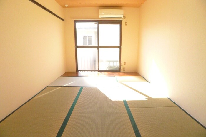 ﾊﾟﾚﾛﾜｲﾔﾙの物件内観写真