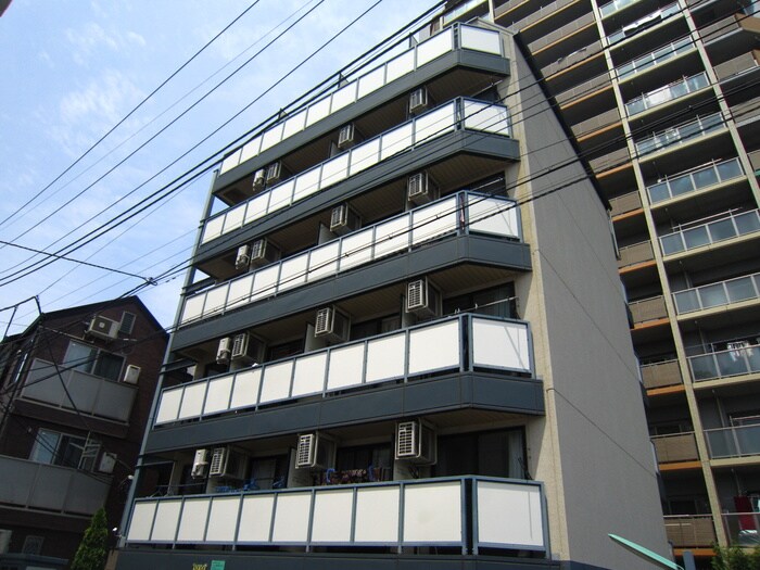 エリア・アットマ－ク・ワンの物件外観写真