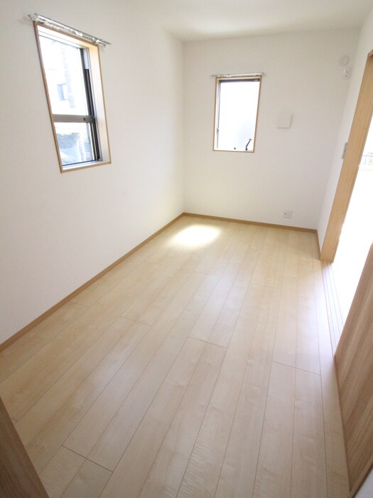 アムールイルヴィラージュの物件内観写真