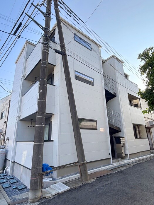 ＭＥＬＤＩＡ武里Ⅳの物件外観写真