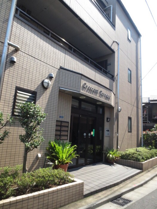 クレッセントテラスの物件外観写真