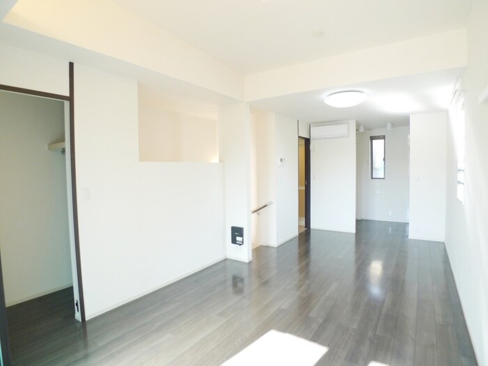 オークランド　フィオーレの物件内観写真