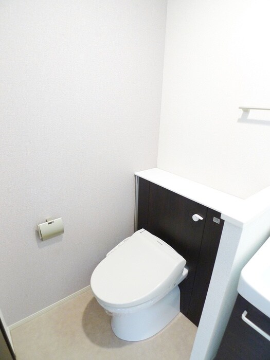 オークランド　フィオーレの物件内観写真