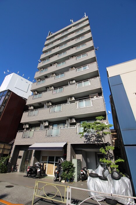 ラ・フロレスタ壱番館の物件外観写真