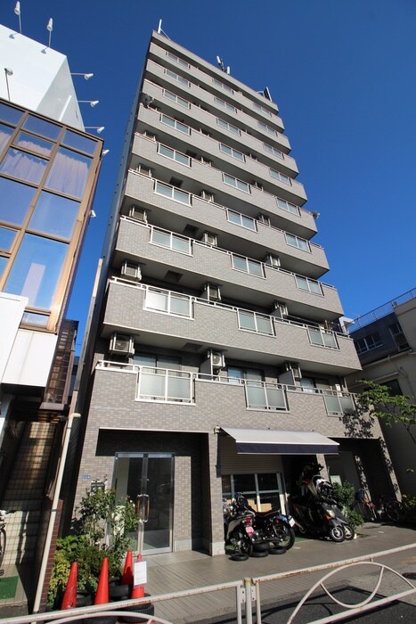 ラ・フロレスタ壱番館の物件外観写真