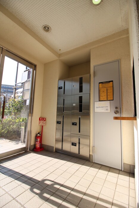 ラ・フロレスタ壱番館の物件外観写真