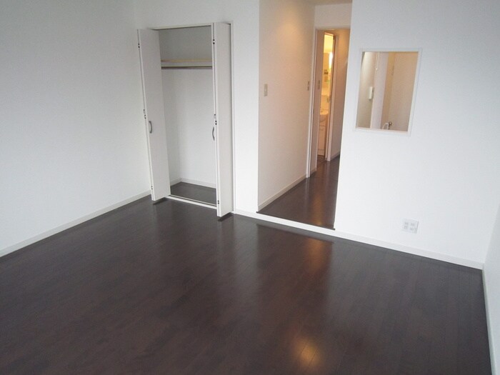 アンブラッセ新検見川の物件内観写真