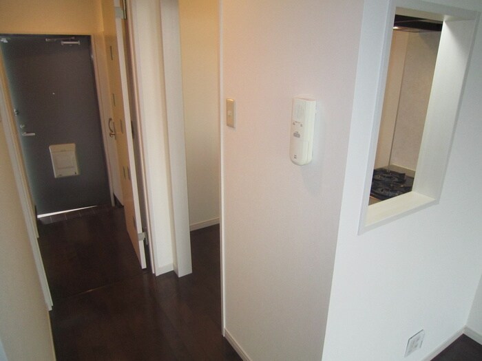 アンブラッセ新検見川の物件内観写真