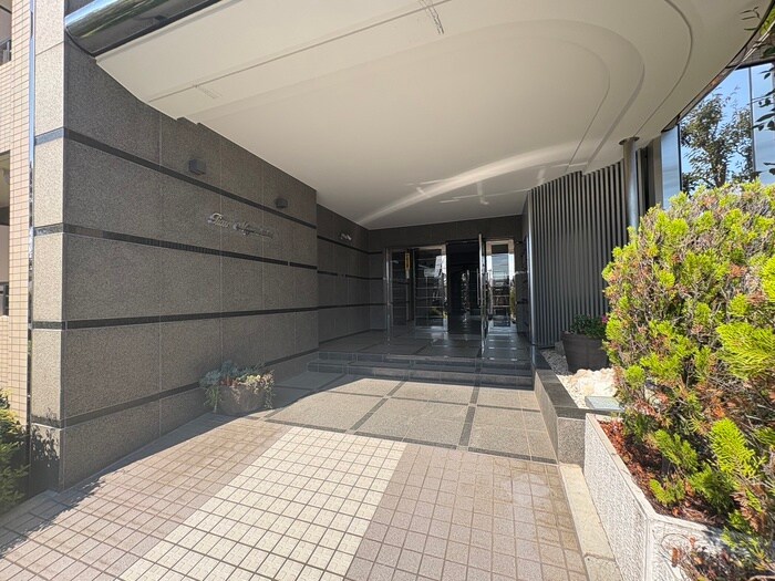 ティアレ宮崎台の物件外観写真