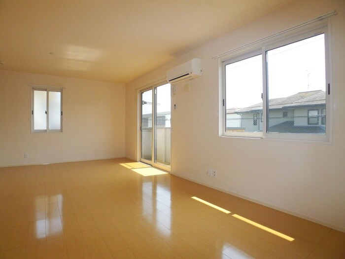 ラ・プランタンの物件内観写真