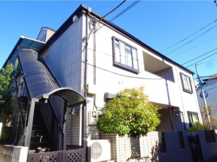 アヴィタシオンMの物件外観写真