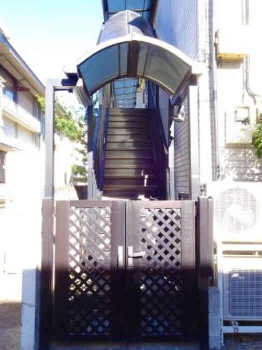 アヴィタシオンMの物件外観写真