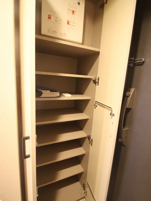 プラウドフラット渋谷富ヶ谷の物件内観写真