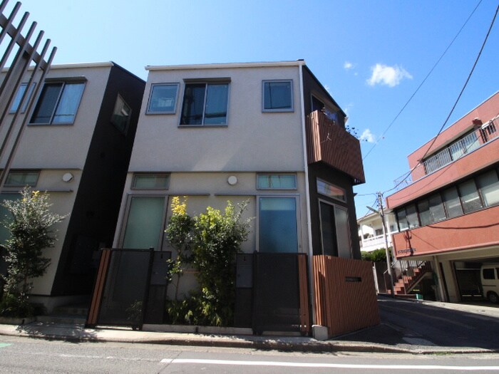 グランエッグス桜上水Aの物件外観写真