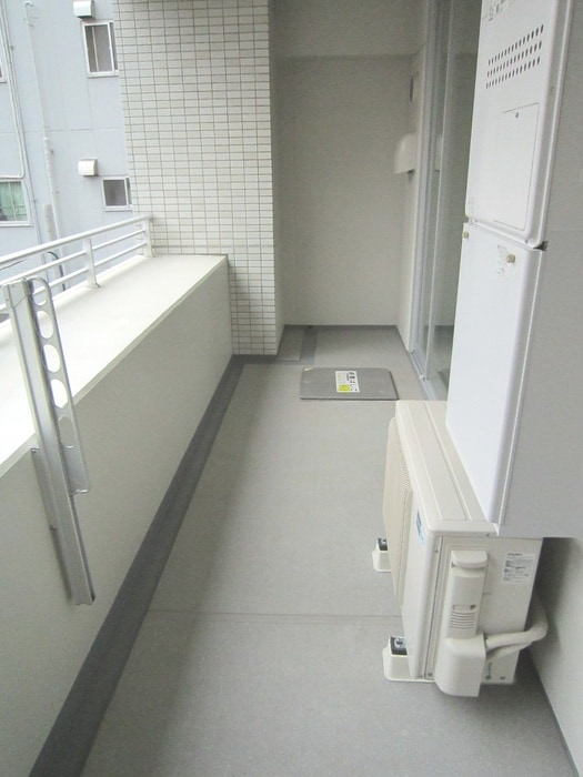 メゾンカルム本郷の物件内観写真