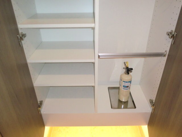 メゾンカルム本郷の物件内観写真