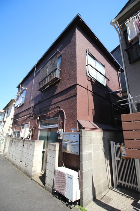 岩田荘の物件外観写真