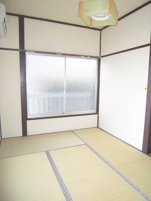 岩田荘の物件内観写真