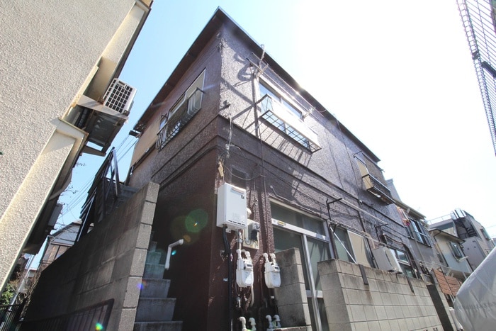 岩田荘の物件外観写真