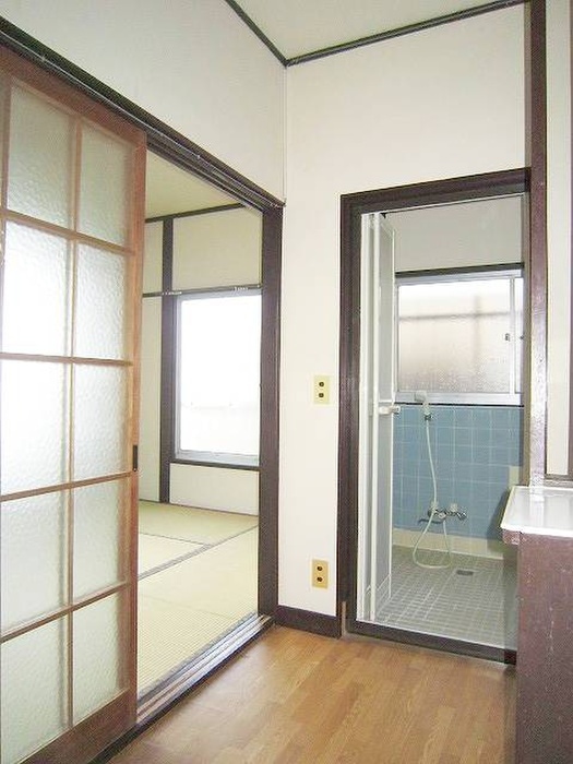 岩田荘の物件内観写真