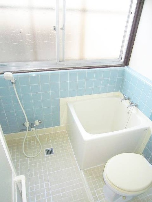 岩田荘の物件内観写真