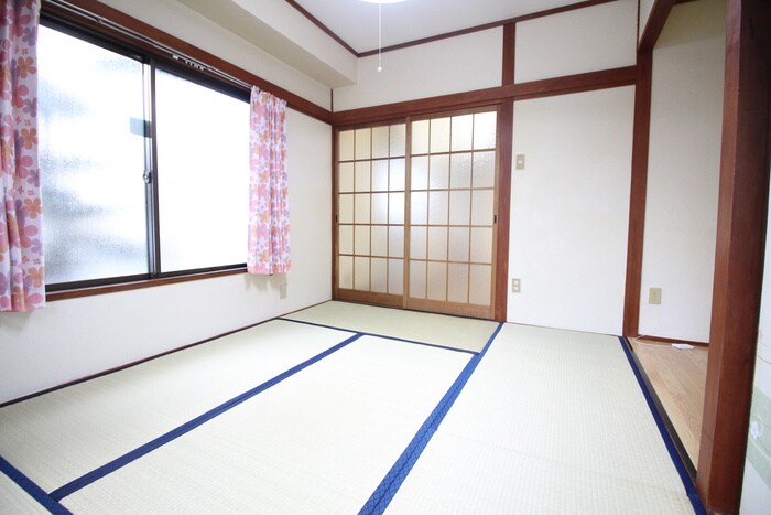 リバーサイド新高島平の物件内観写真