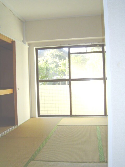 篠原グリ－ンハイツの物件内観写真