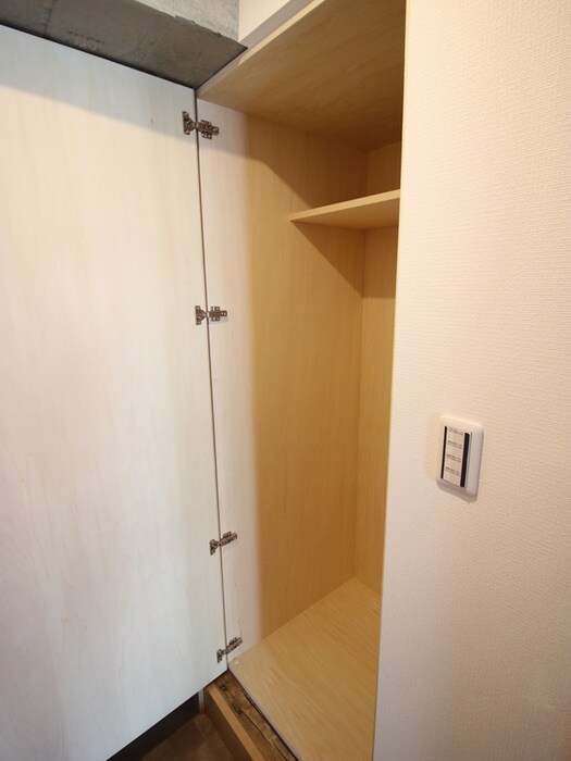 Bee Flatsの物件内観写真