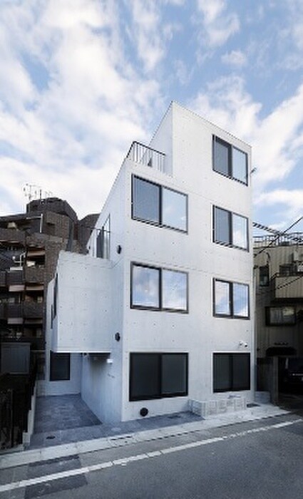 Fullea世田谷の物件外観写真