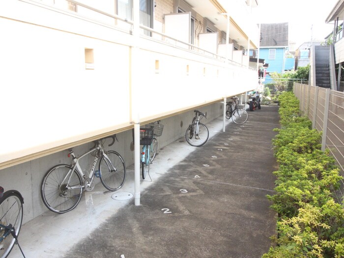 メゾン・ボナールの物件外観写真