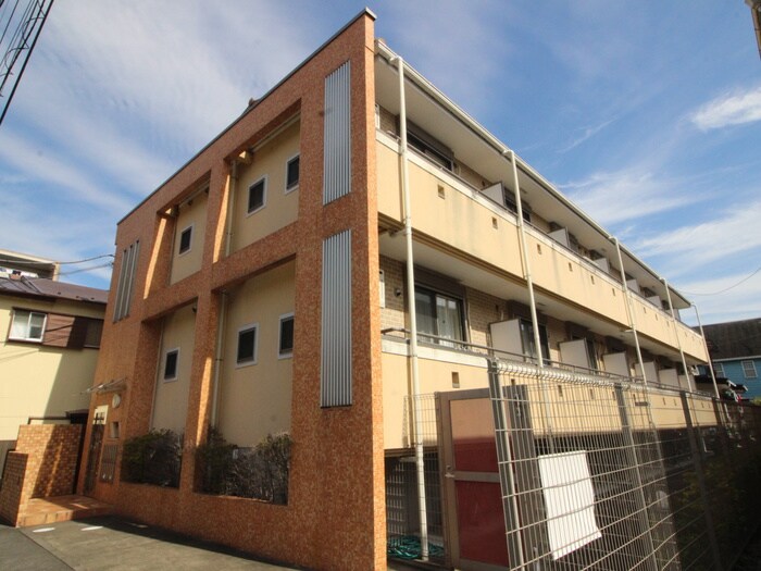 メゾン・ボナールの物件外観写真