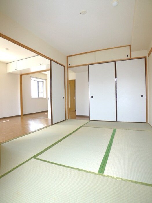 須賀第３ハイツの物件内観写真