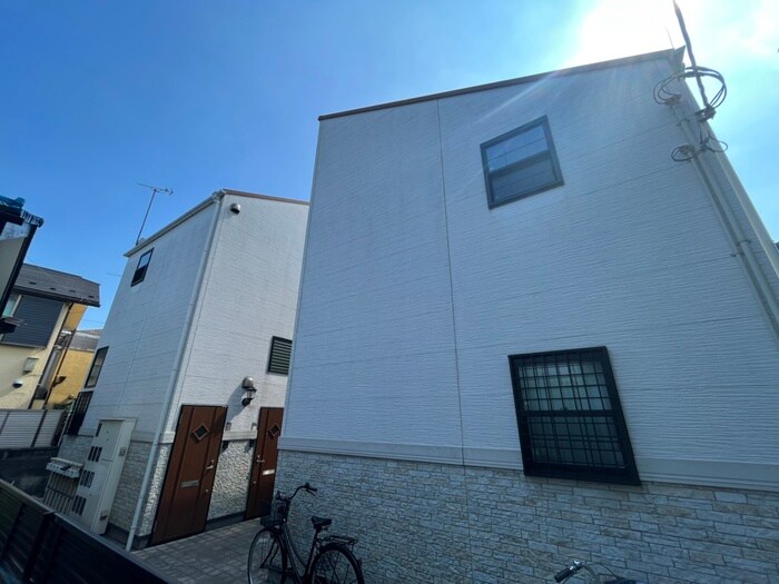 ラ・フェーヴⅢの物件外観写真