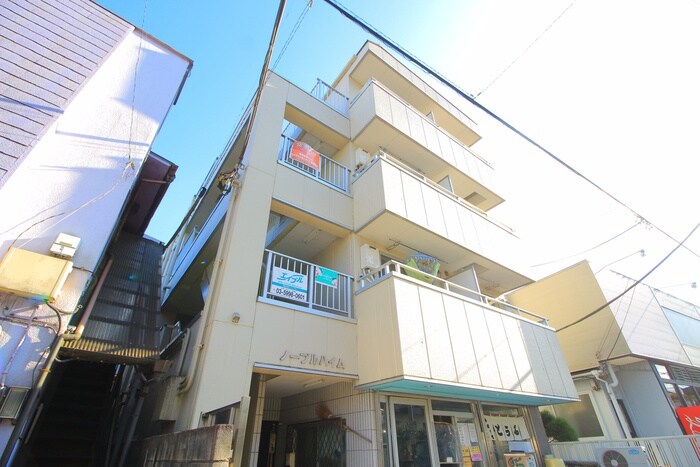 ノ－ブルハイムの物件外観写真