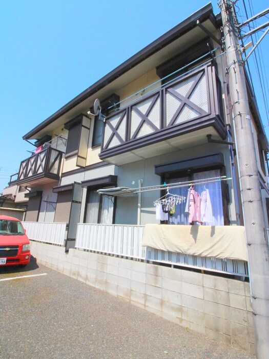 メゾン狭山Ａの物件外観写真