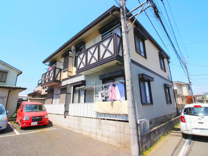 メゾン狭山Ａの物件外観写真