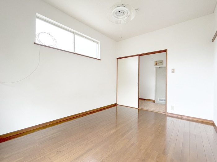 ホワイトコ－トの物件内観写真