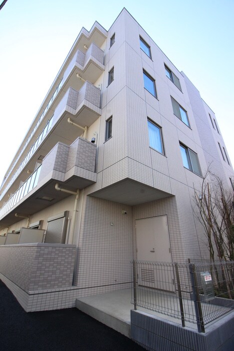 フローラ小石川の物件外観写真