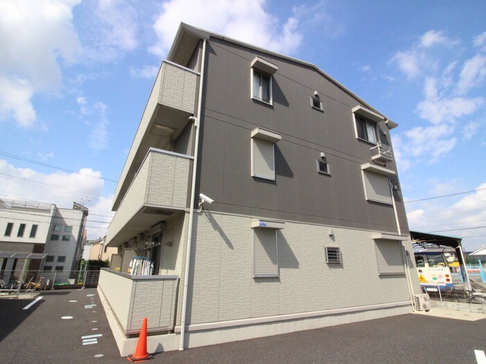 ジュネス中河原の物件外観写真