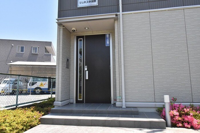 ジュネス中河原の物件外観写真