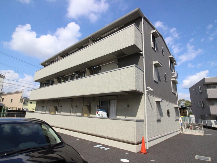 ジュネス中河原の物件外観写真