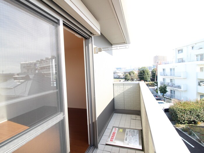 ジュネス中河原の物件内観写真