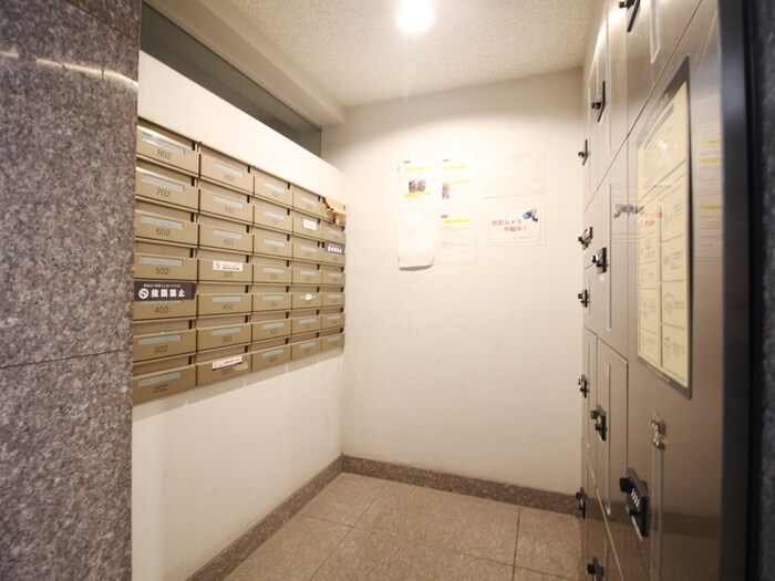 カナ－リス月島の物件外観写真