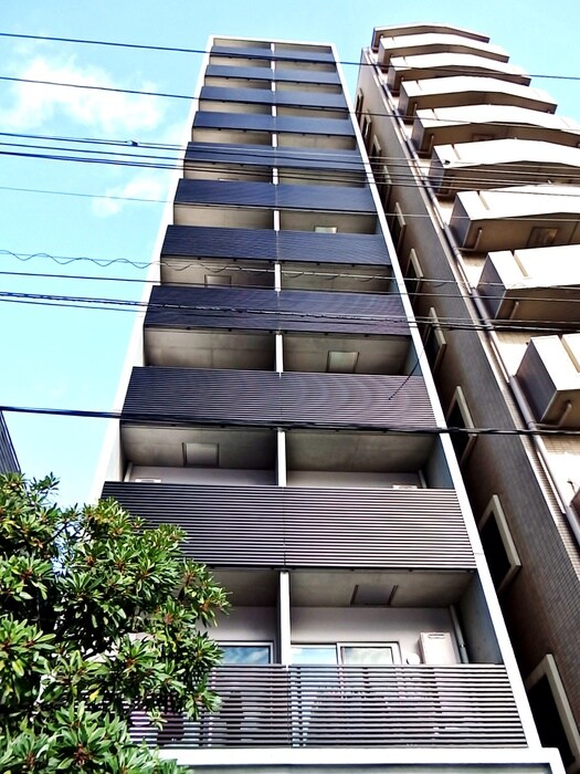 セルビシエ白金の物件外観写真