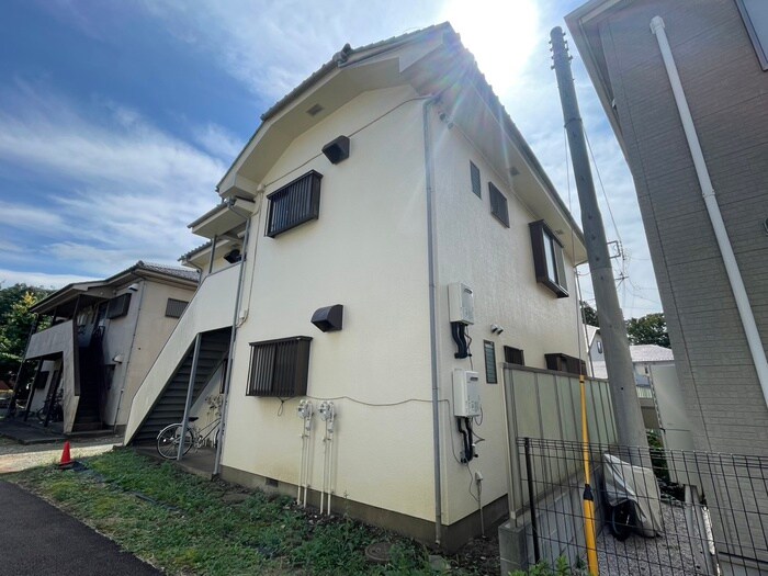 第2サンハウスの物件外観写真