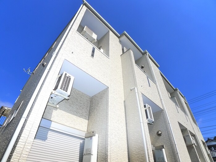 コンパ－トメントハウス検見川の物件外観写真