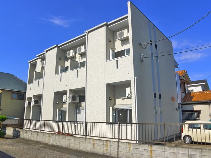 コンパ－トメントハウス検見川の物件外観写真