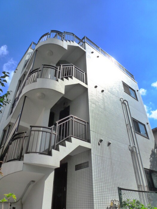 パ－クサイドマンションの物件外観写真