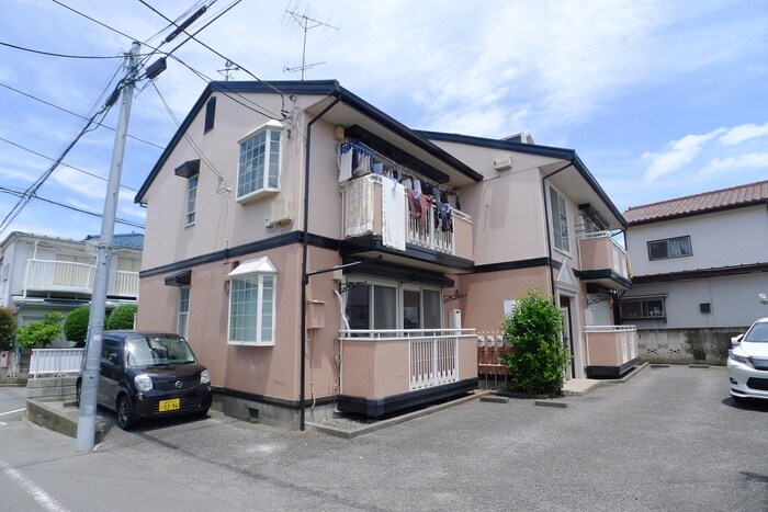 サウスクレストの物件外観写真