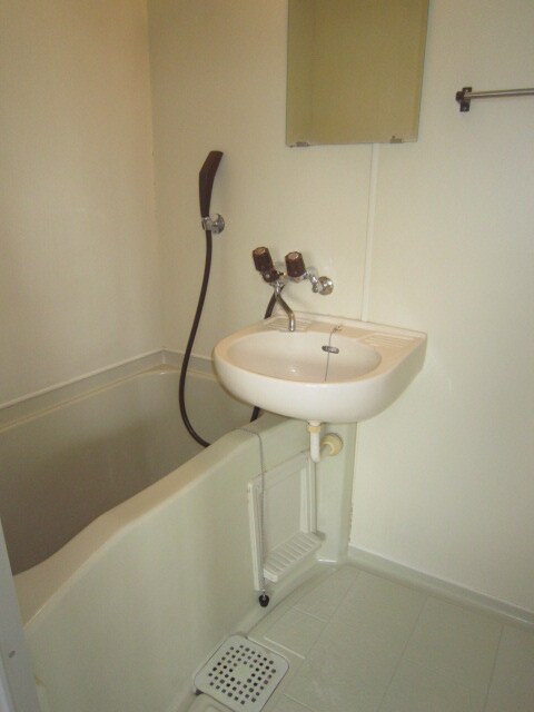 カ－ムハイツ恋ヶ窪Ⅱの物件内観写真